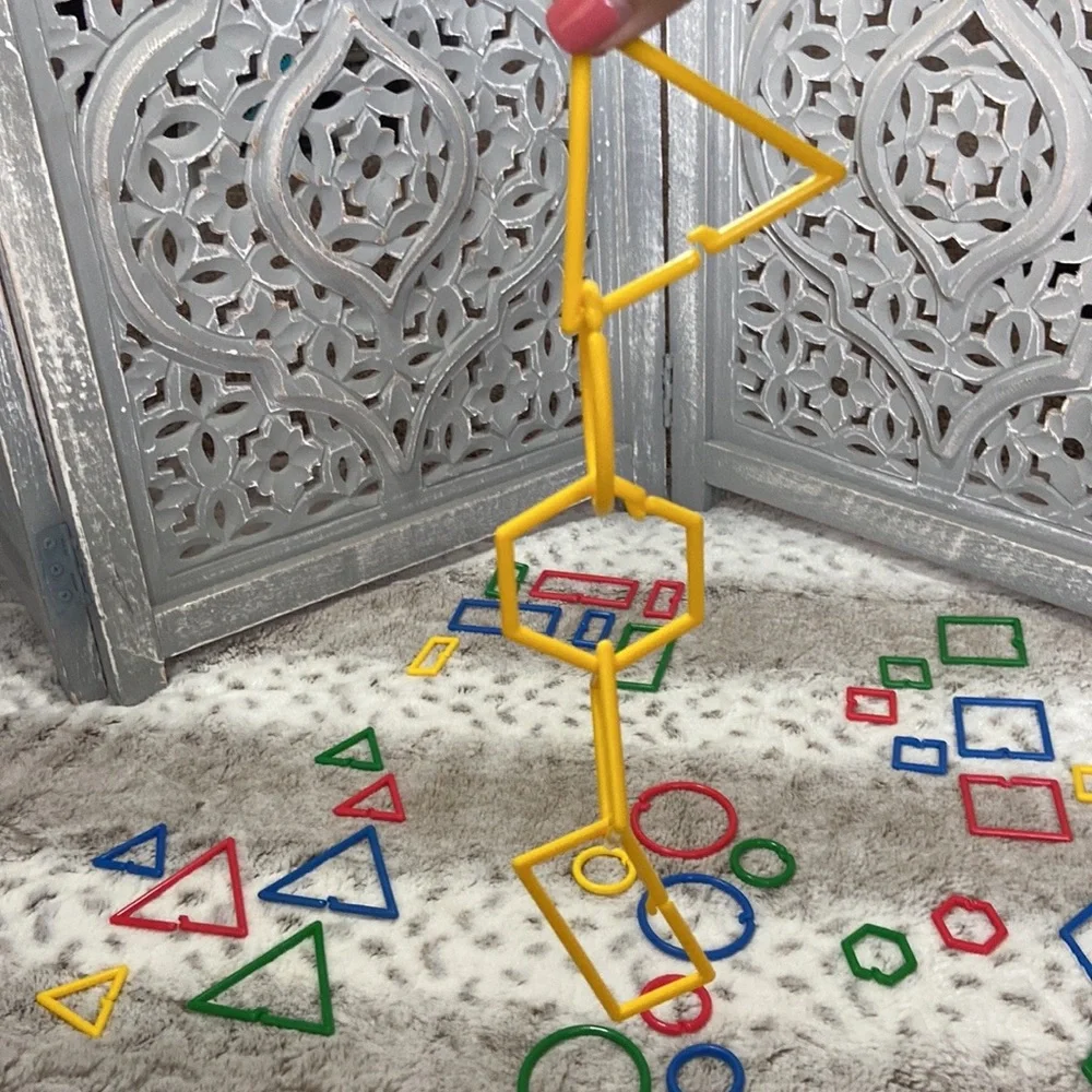 NWT! Colorful Shapes connectivity learning game educational preschool homeschool